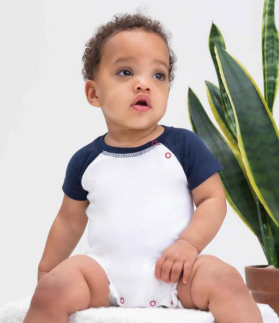 BZ41 White/Navy Model