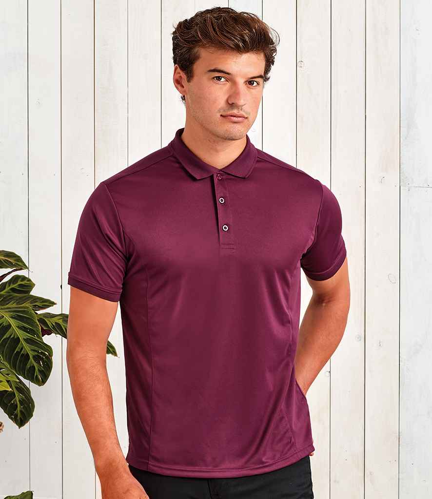 PR615 Aubergine Model