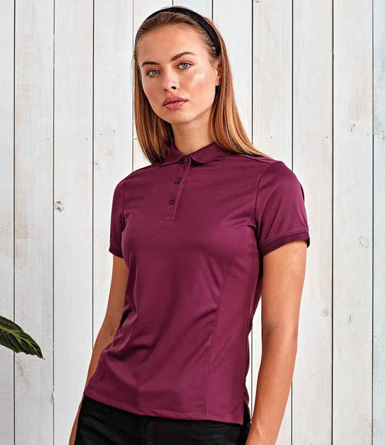 PR616 Aubergine Model