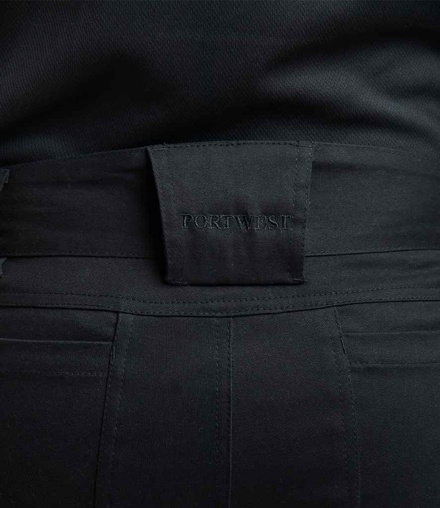 PW1100 Black Model