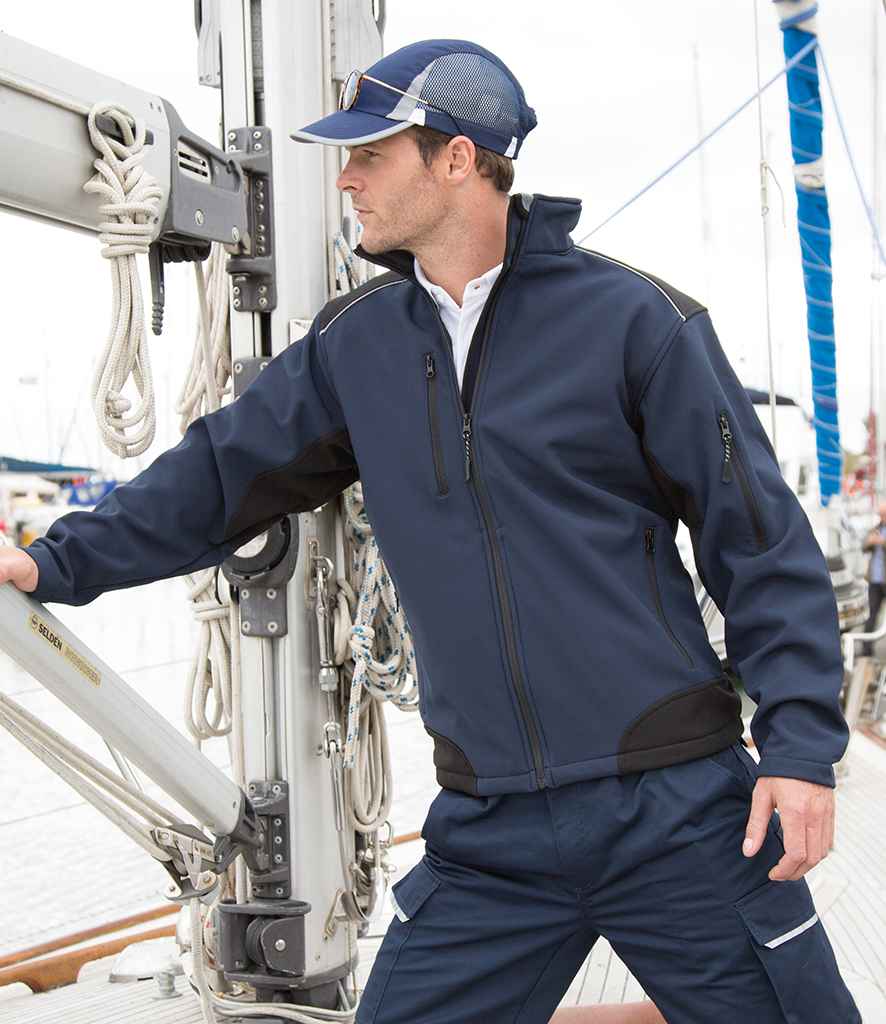 RS124 Navy/Black Model