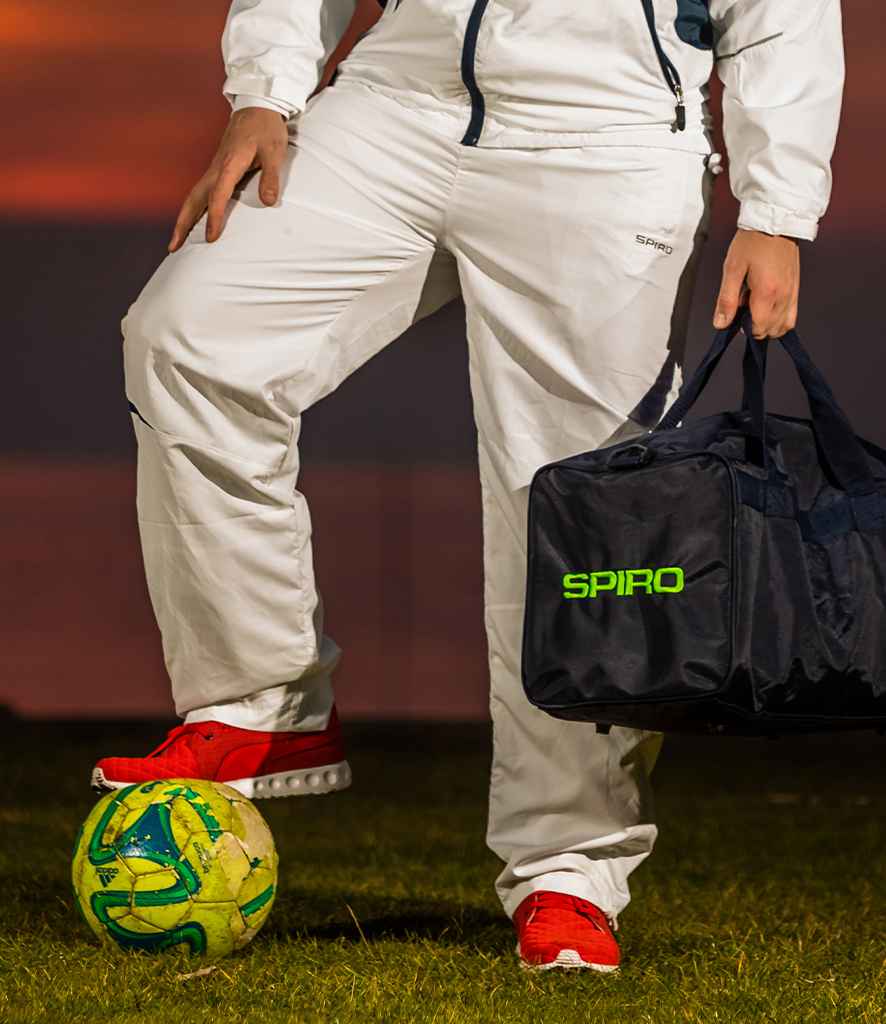 SR179M White/Navy Model
